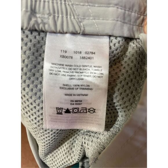 Columbia Shorts (Boys XL 18/20) - Picture 7 of 7